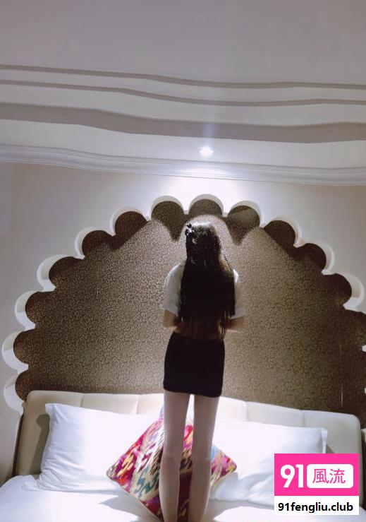 半套深喉小妖精